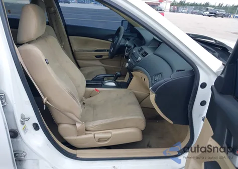 2011 Honda Accord 2.4 Lx from USA, damaged, VIN 1HGCP2F35BA049022